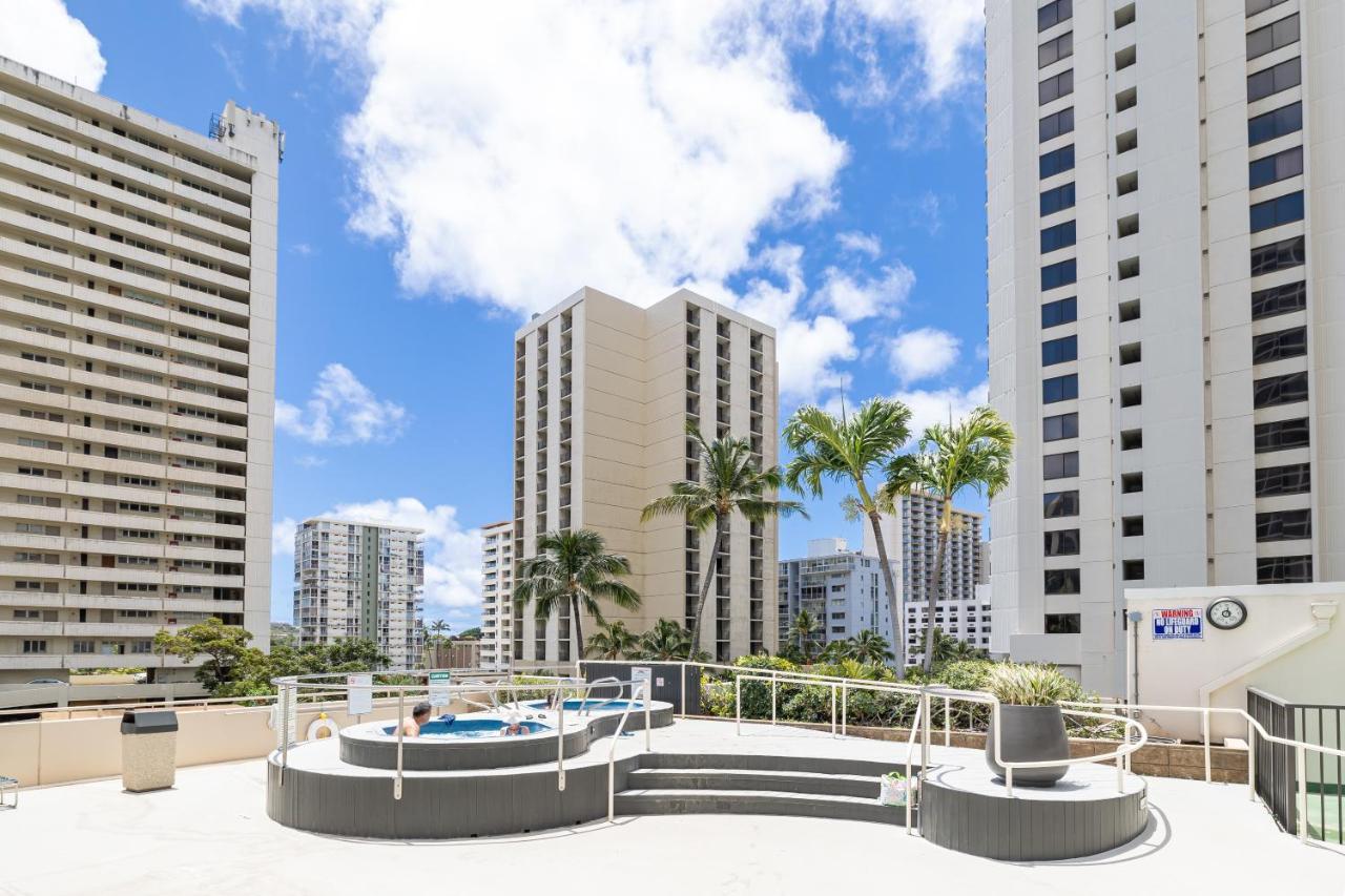 Ocean & Diamond Head Views - Near Beach - Parking! Honolulu Extérieur photo