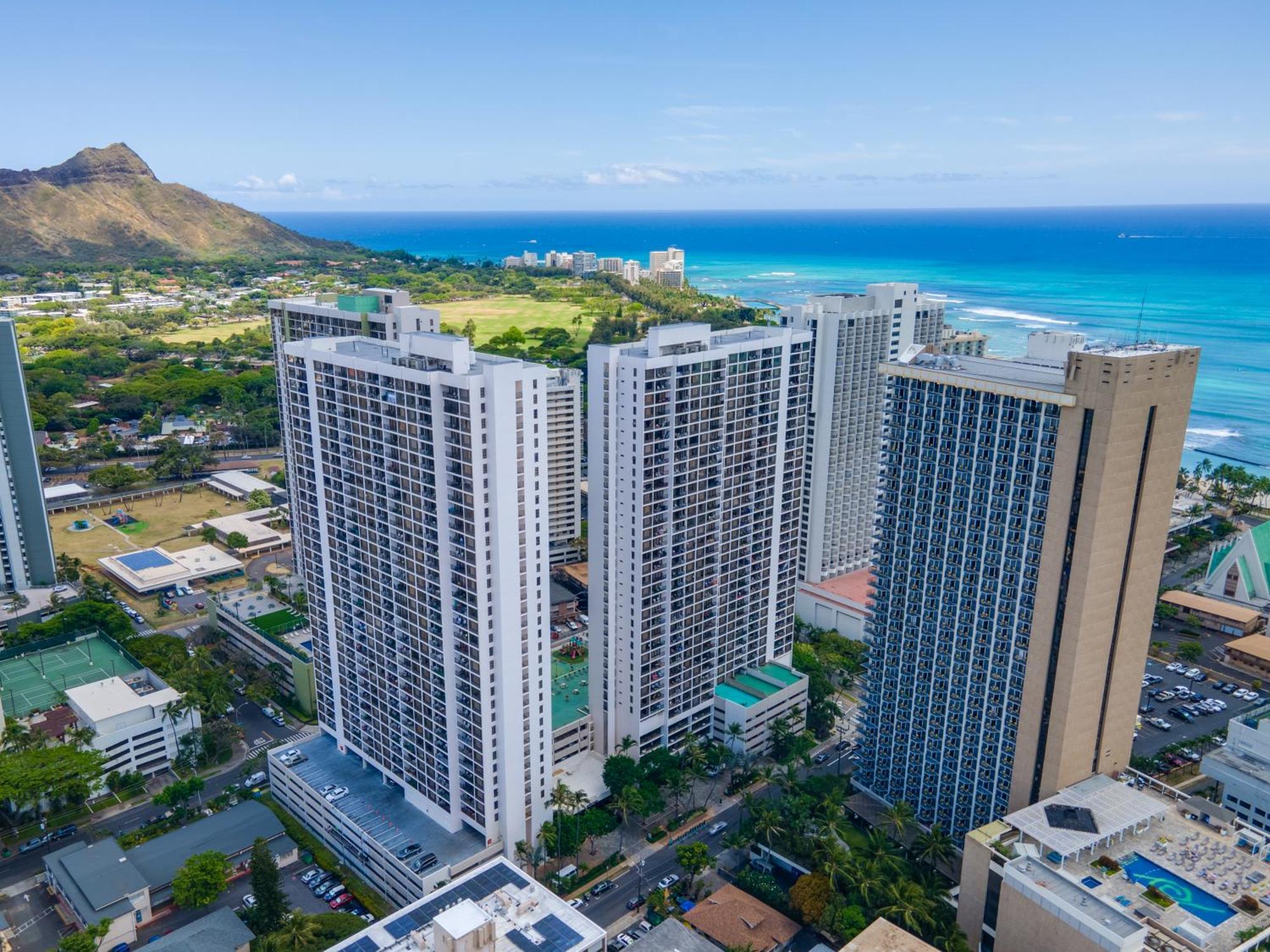Ocean & Diamond Head Views - Near Beach - Parking! Honolulu Extérieur photo