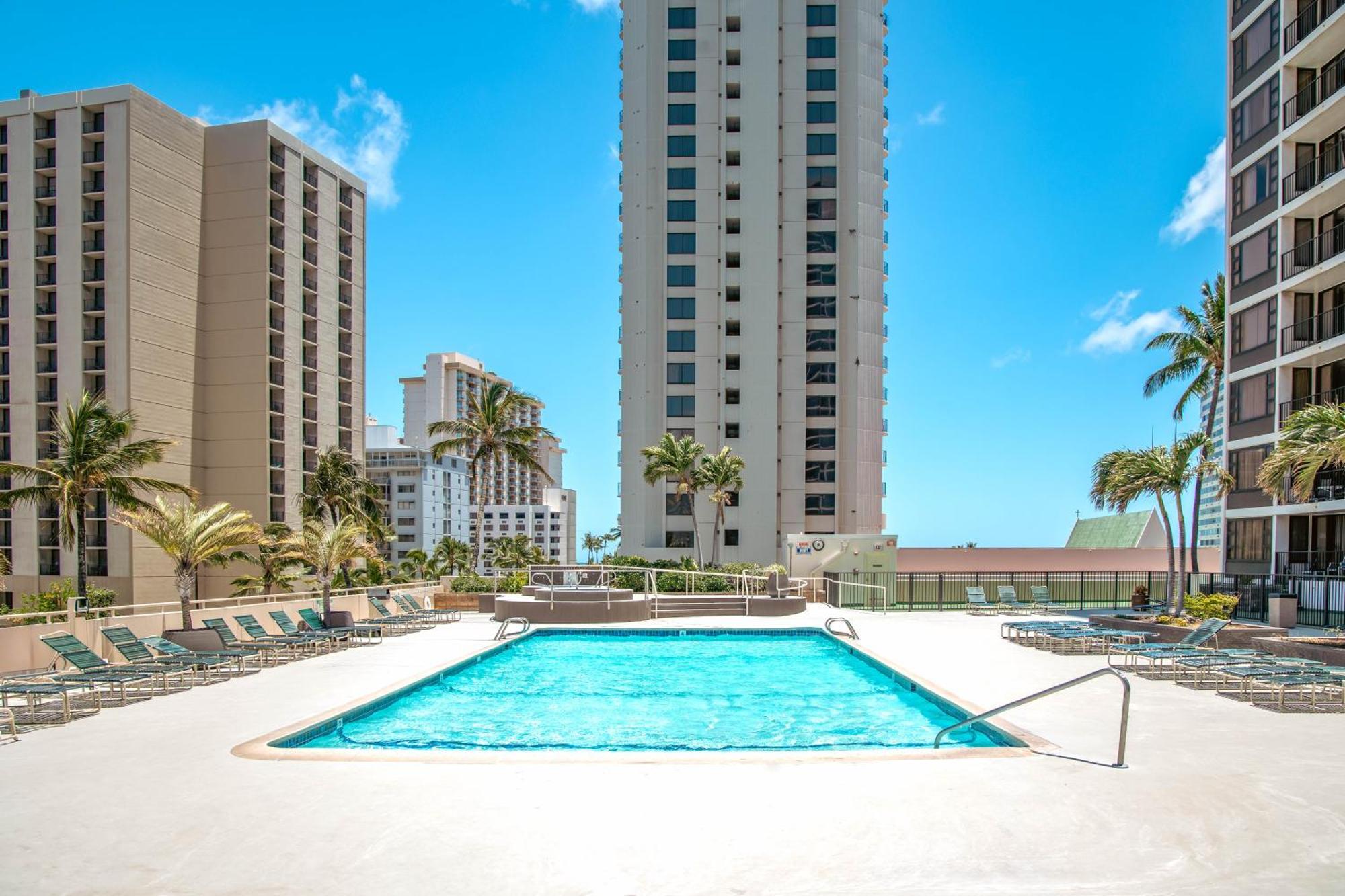 Ocean & Diamond Head Views - Near Beach - Parking! Honolulu Extérieur photo