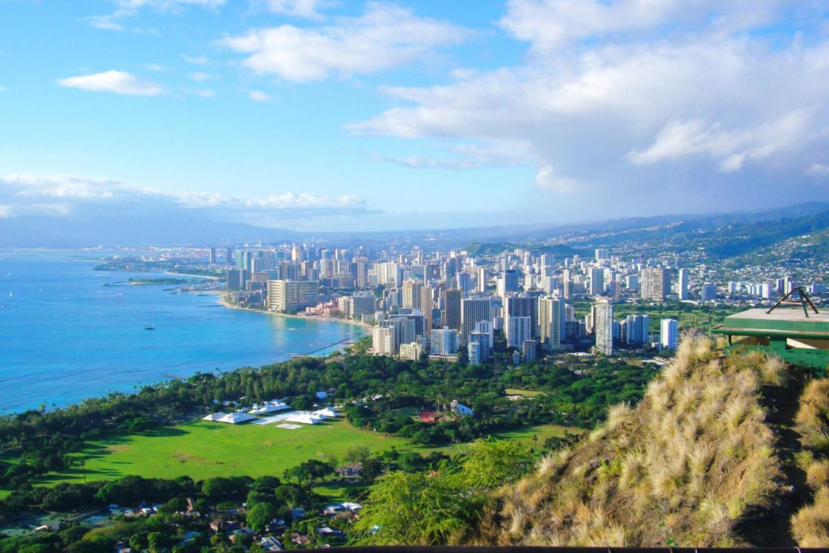 Ocean & Diamond Head Views - Near Beach - Parking! Honolulu Extérieur photo