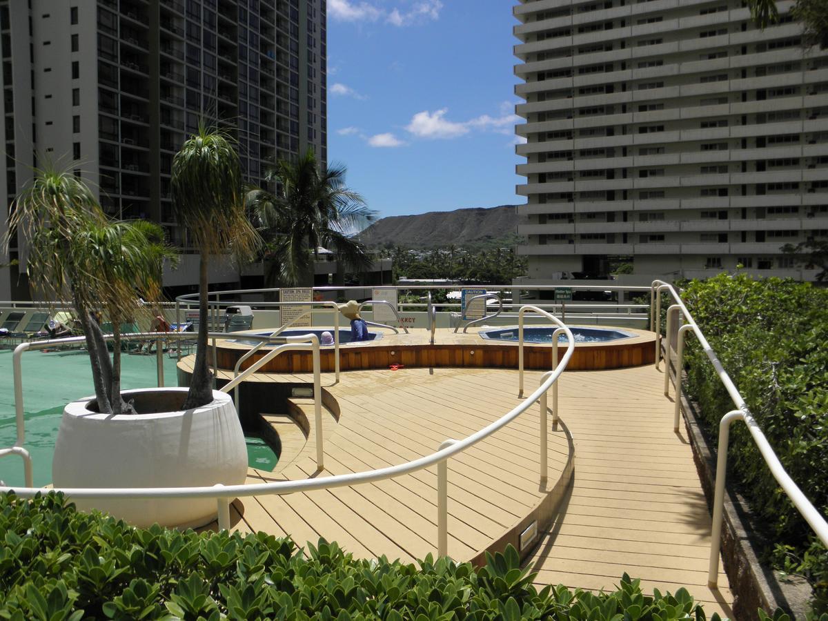 Ocean & Diamond Head Views - Near Beach - Parking! Honolulu Extérieur photo